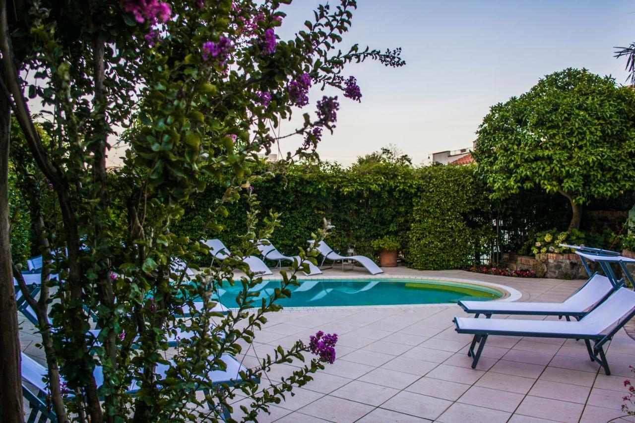 Villa Marylu' Ischia Bagian luar foto